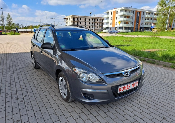 Hyundai I30 cena 20900 przebieg: 239000, rok produkcji 2010 z Ryki małe 466